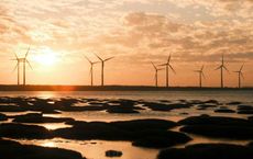 Article Image for Technological Breakthroughs in Renewable Energy